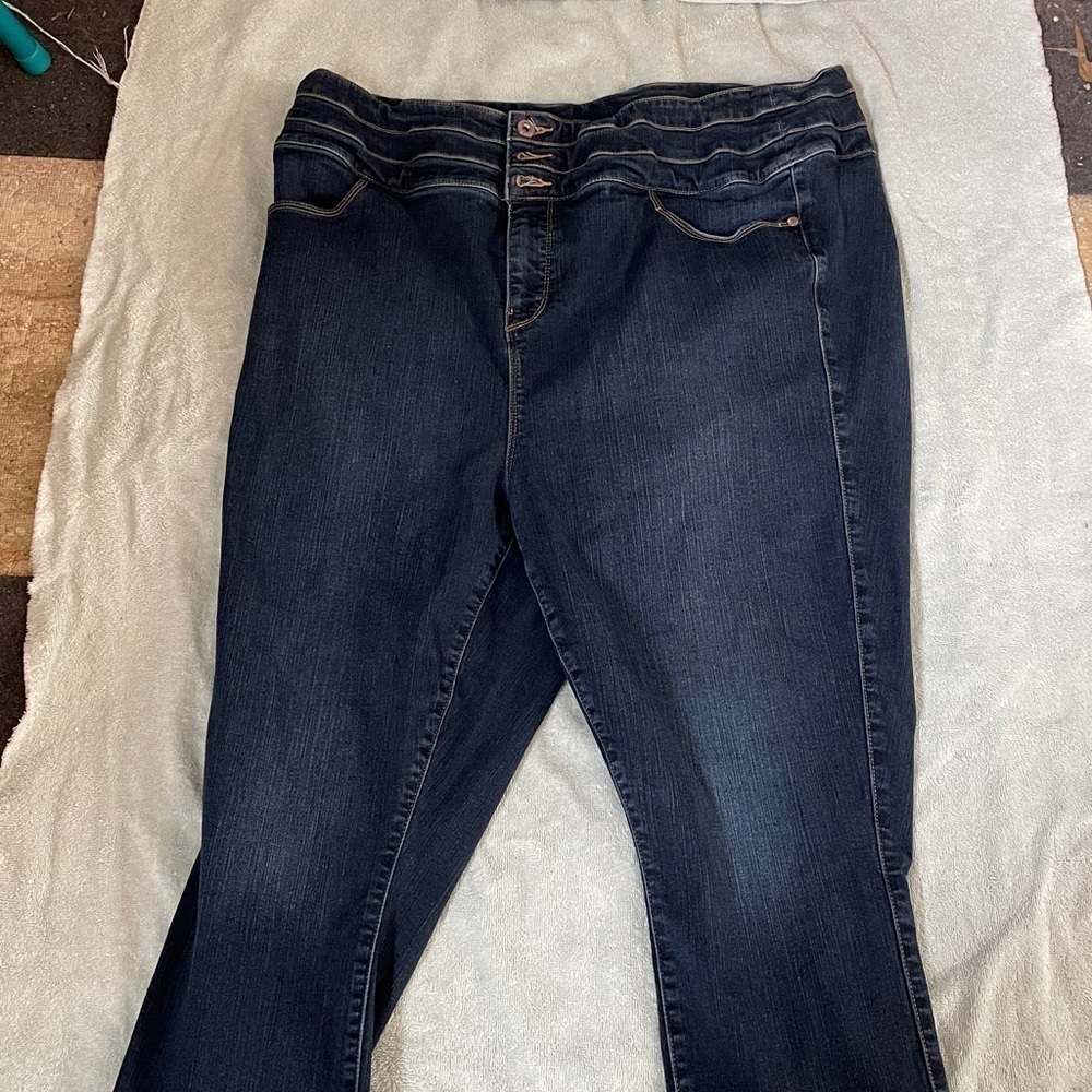 Torrid Jeans - Picture 2 of 3
